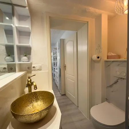 Apartment Weiss 2 *