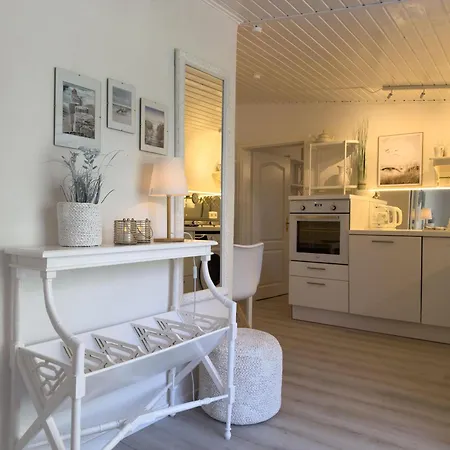 Weiss 2 Apartment Schillig